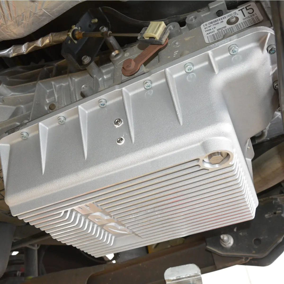 2003-2010 Ford Super Duty 6.0L/6.4L Power Stroke 5R110 Heavy-Duty Cast Aluminum Transmission Pan - Image 12
